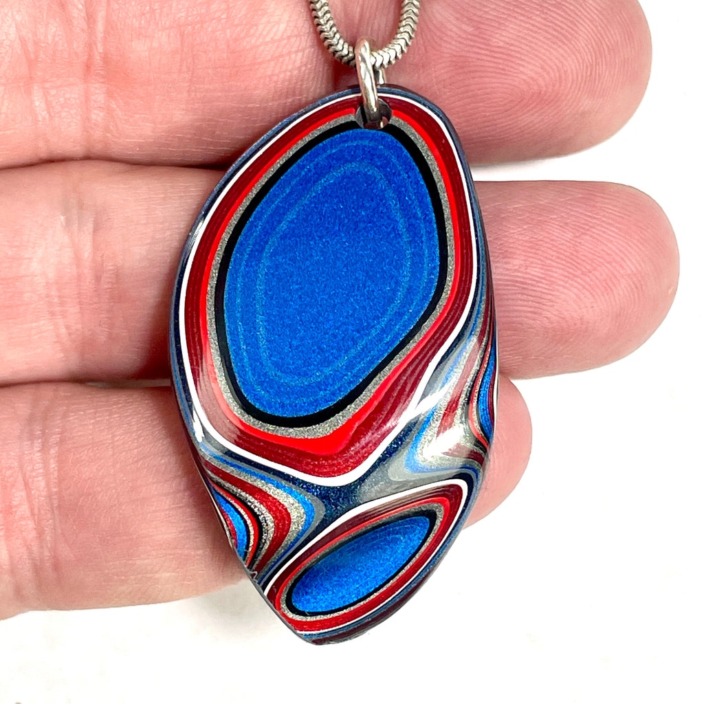 DVH Ford F150 Truck Fordite Pendant Necklace KC Assembly 46x26x4mm (6010)