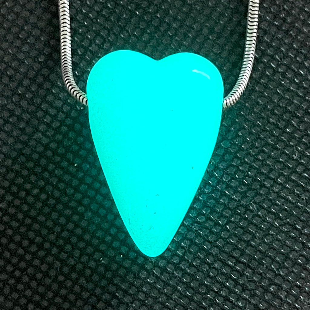 DVH Blue Kryptonite Glow in the Dark Heart Bead Strontium Aluminate 30x20x15mm (5897)