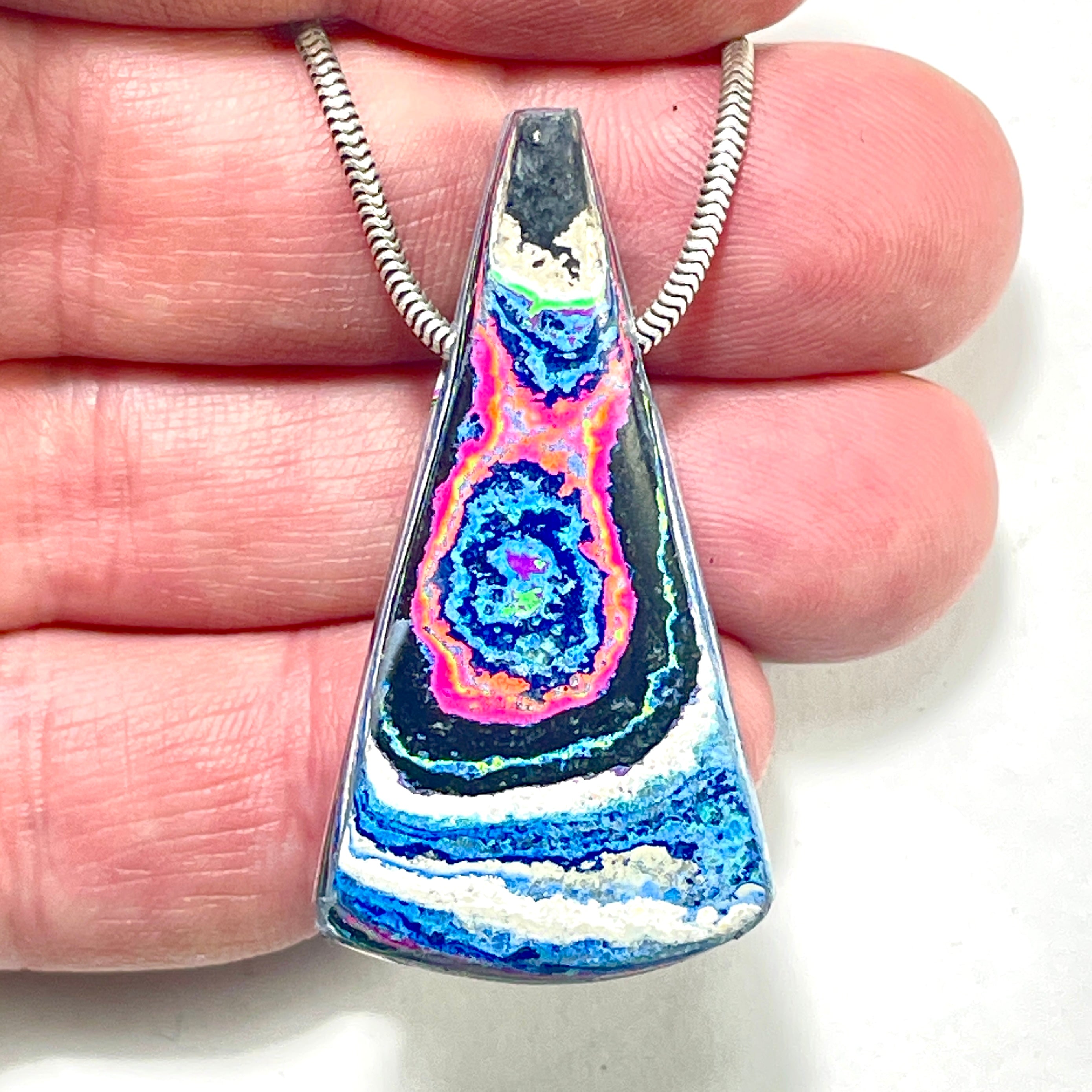DVH Fluorescent Funkite Wedge Bead Industrial Paint (Fordite related) 45x24x12mm (6203) - DVHdesigns