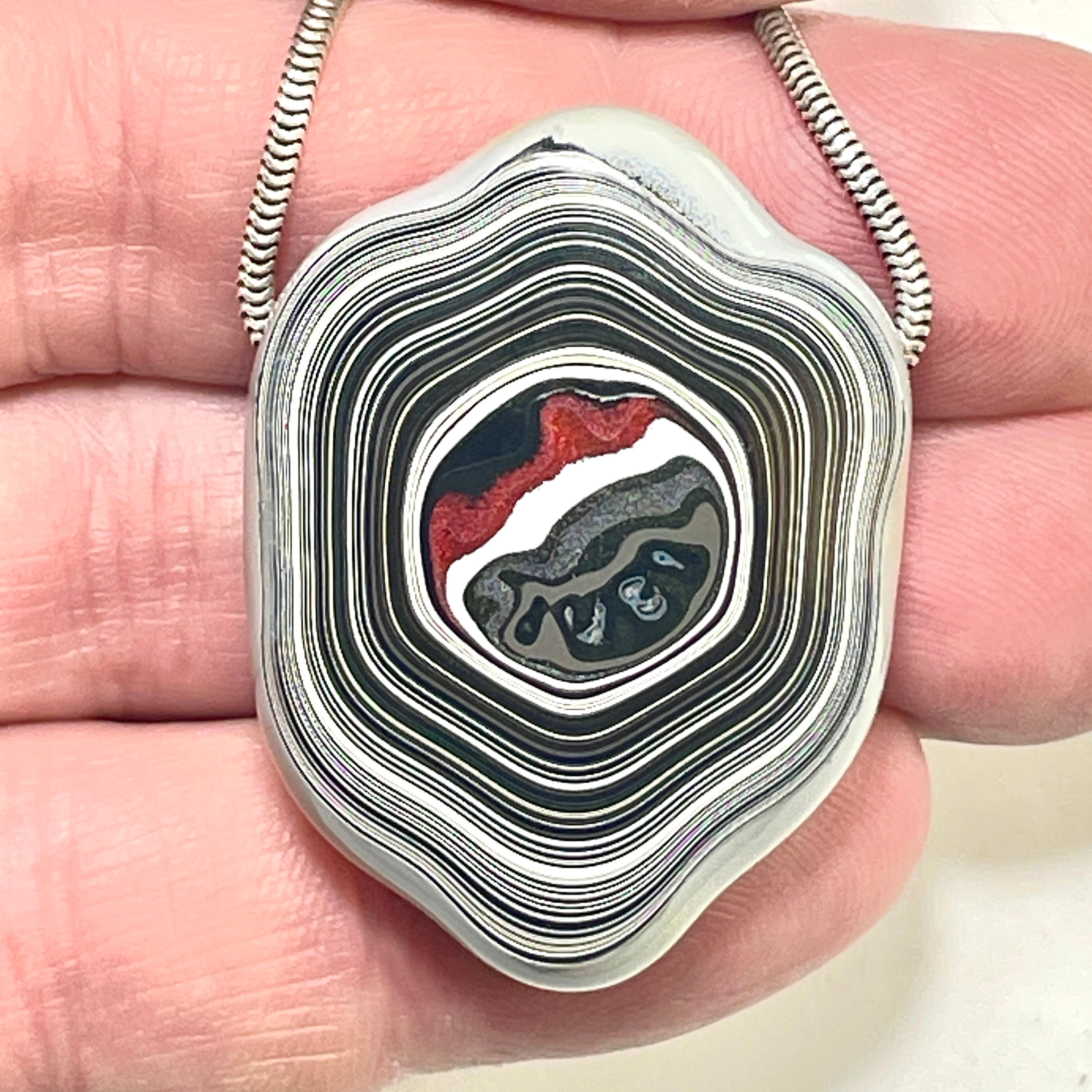 DVH Rare Michigan Fordite Hex Bolt Bead Pendant Chv Frd Jp 39x29x10mm (6309) - DVHdesigns