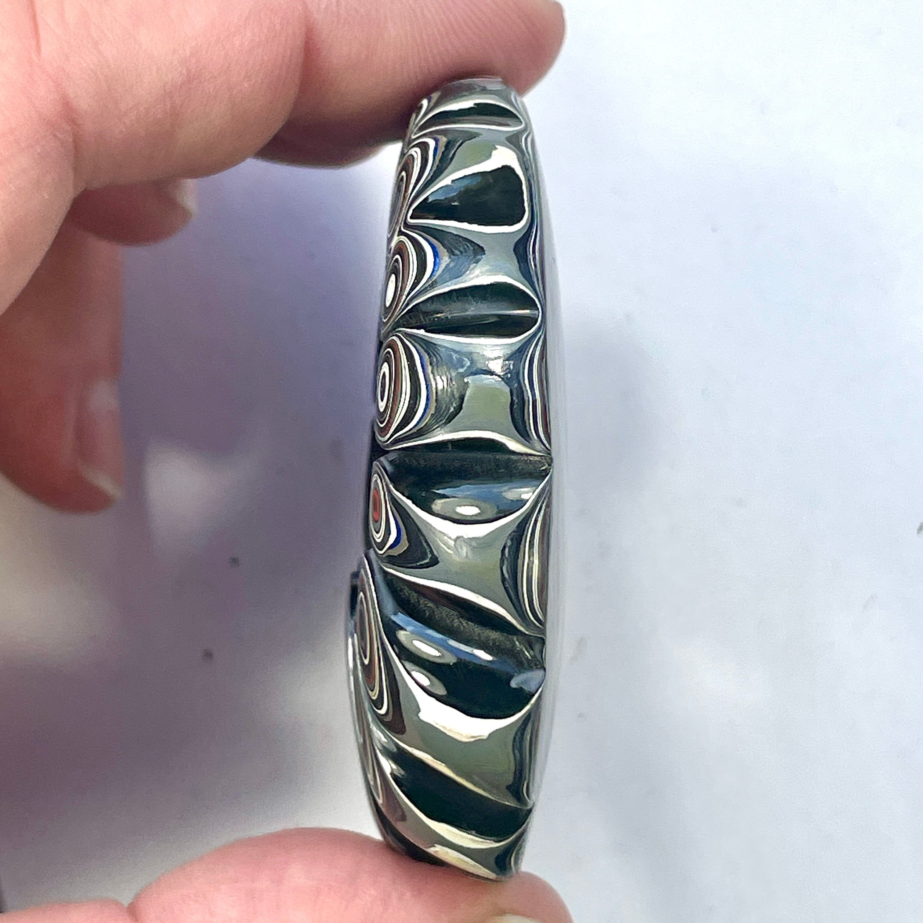 DVH Rare Michigan 15 Bulls Eye Fordite Buck Hole Donut Bead Pendant Chv Frd Jp 62x58x14mm (6317) - DVHdesigns