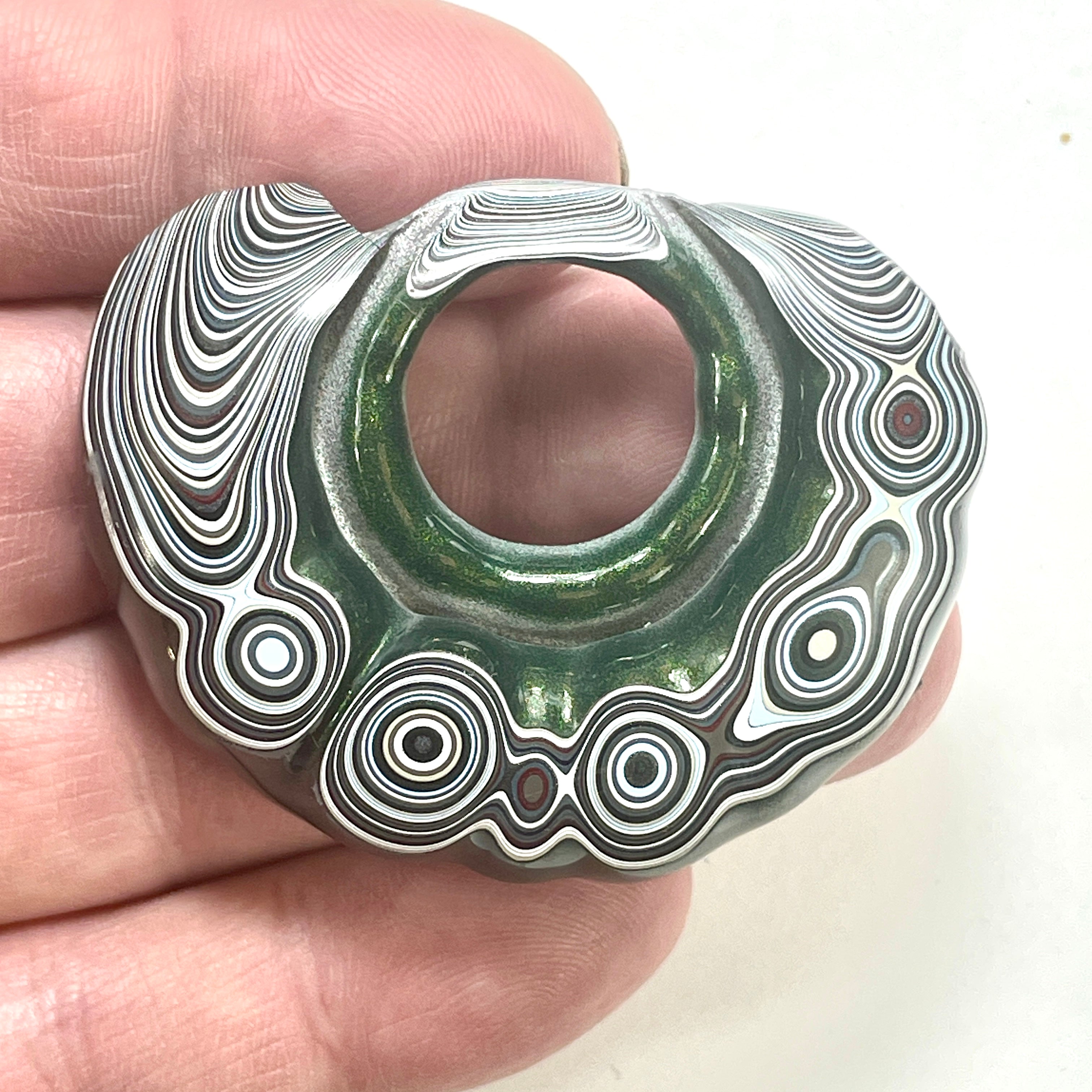 DVH Fordite Specimen Donut Buck Hole Polished Face Michigan Chv Frd Jp (6603)