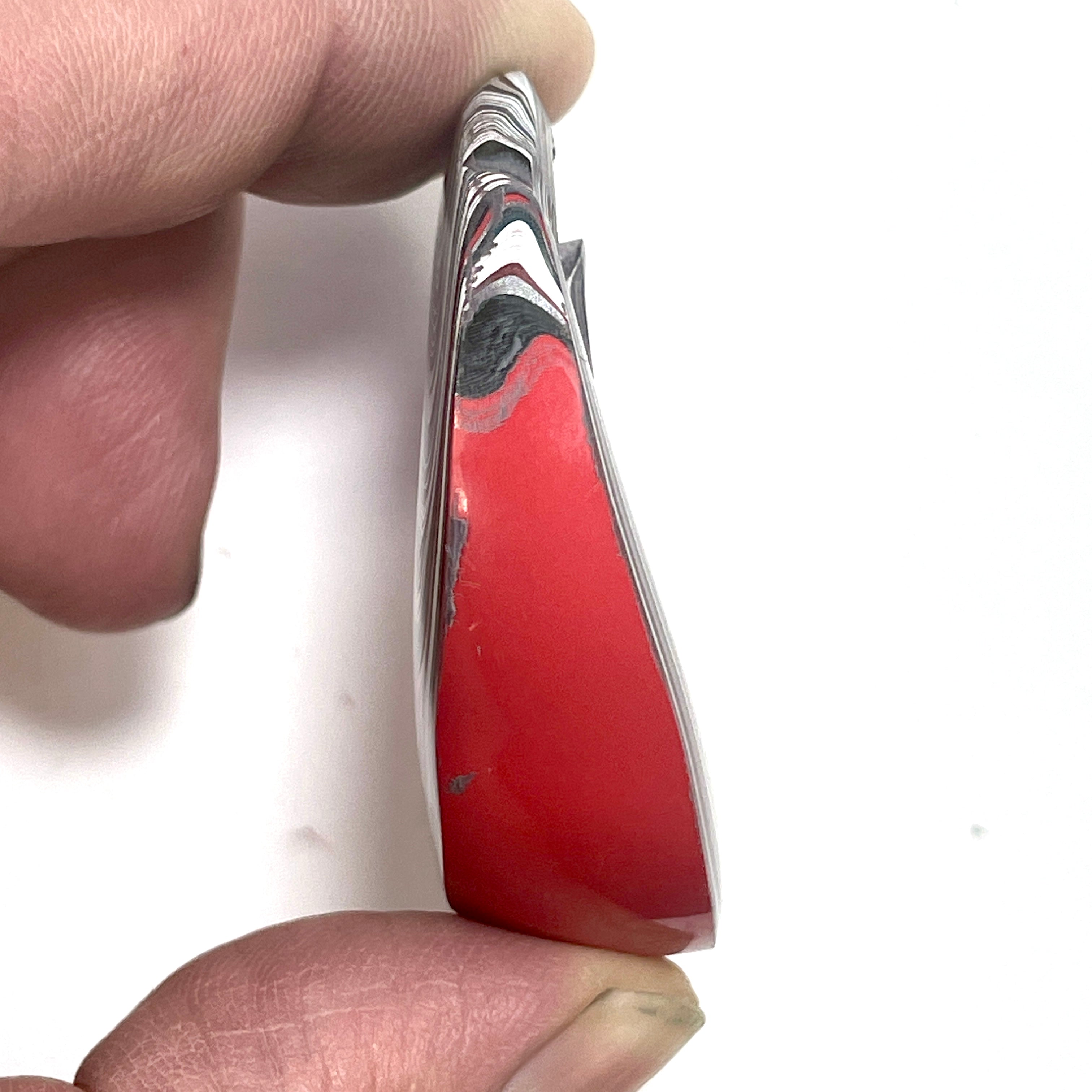 DVH Red Fordite Specimen Donut Buck Hole Polished Face Michigan Chv Frd Jp (6607) - DVHdesigns