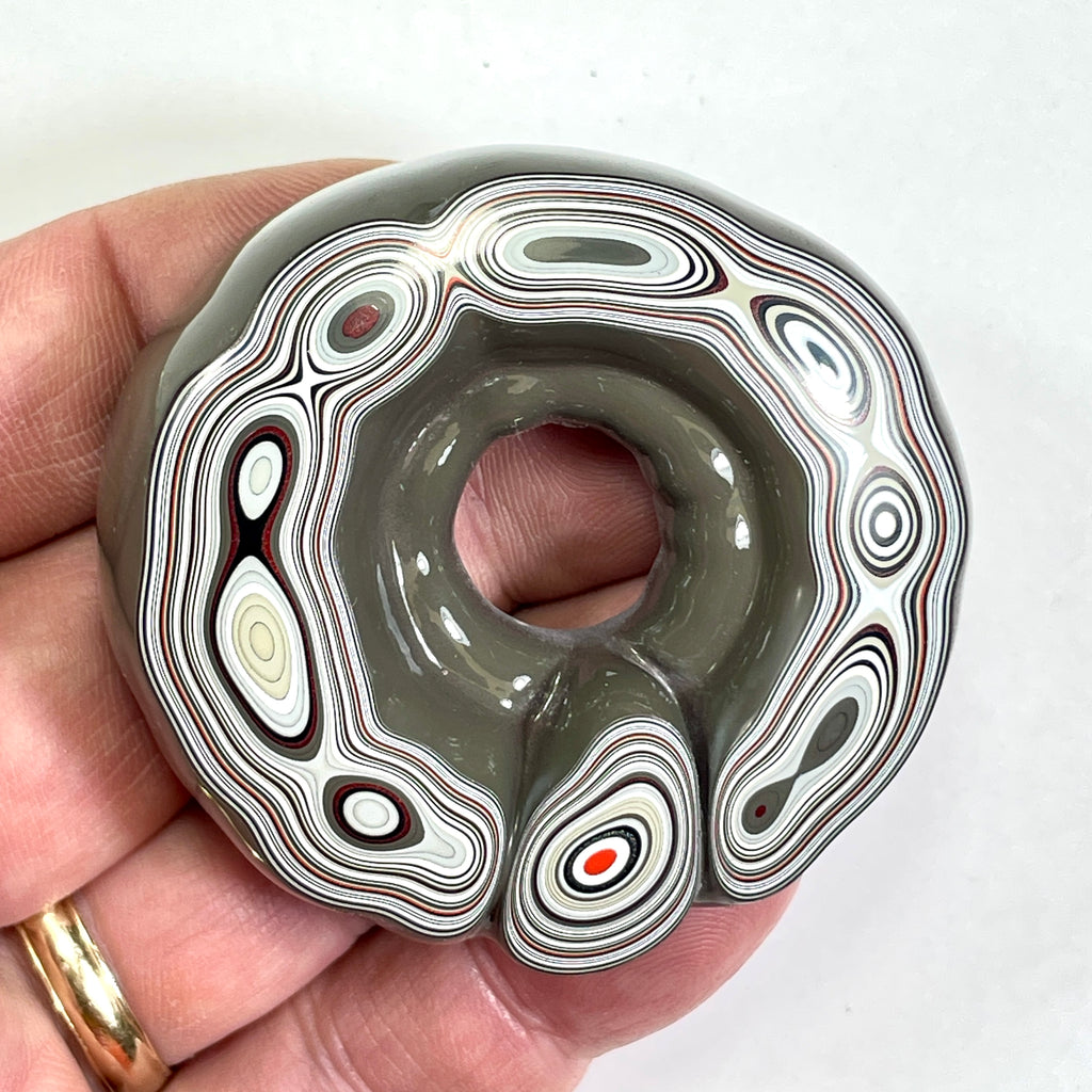 DVH Fordite Specimen Donut Buck Hole Polished Face Michigan Chv Frd Jp (6662) - DVHdesigns