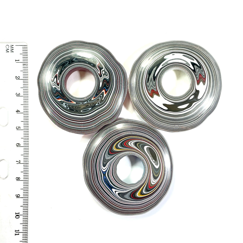 DVH Red White & Blue Fordite Donut Buck Hole Bead Pendant Trio 54mm Round (6769)