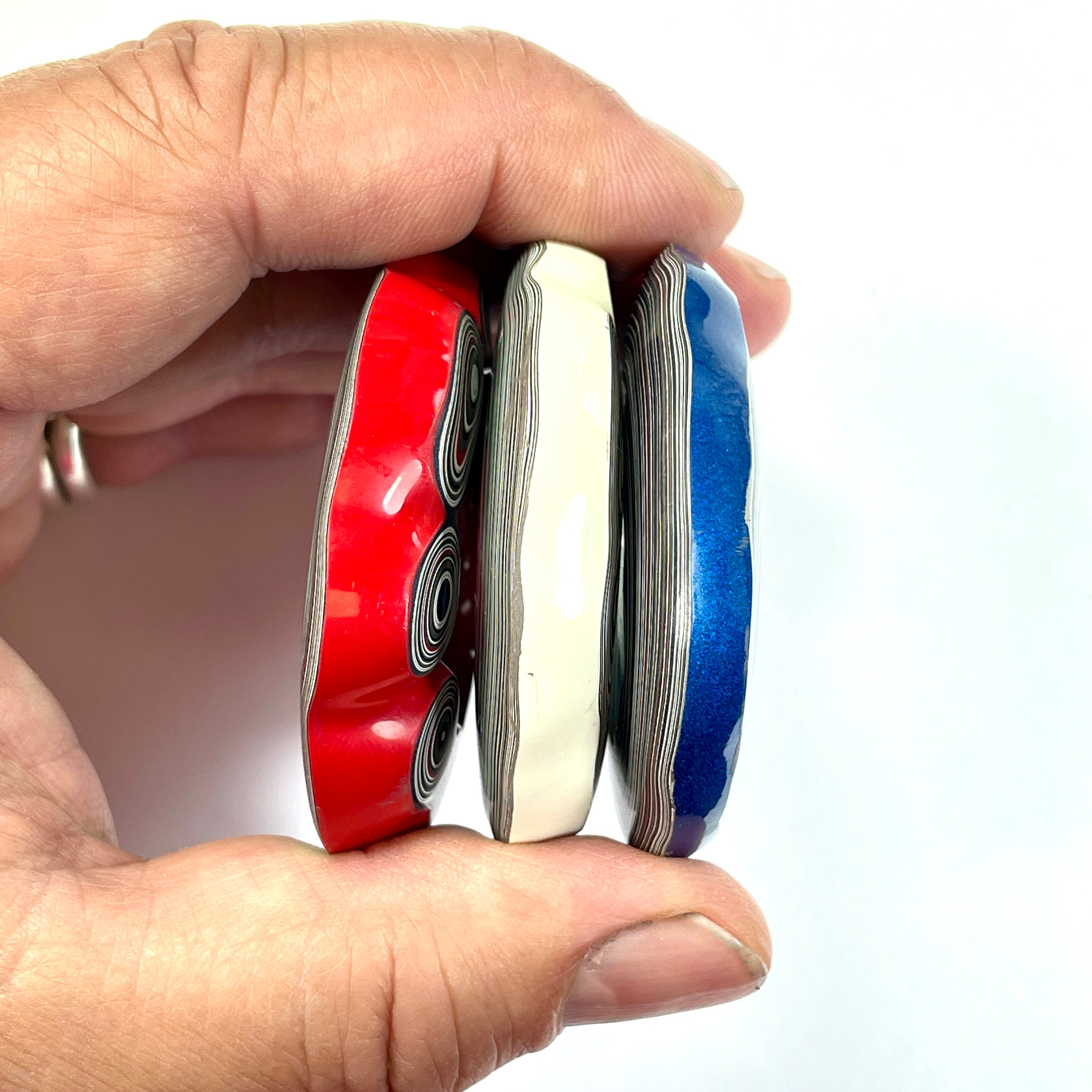DVH Red White & Blue Fordite Donut Buck Hole Bead Pendant Trio 54mm Round (6769)