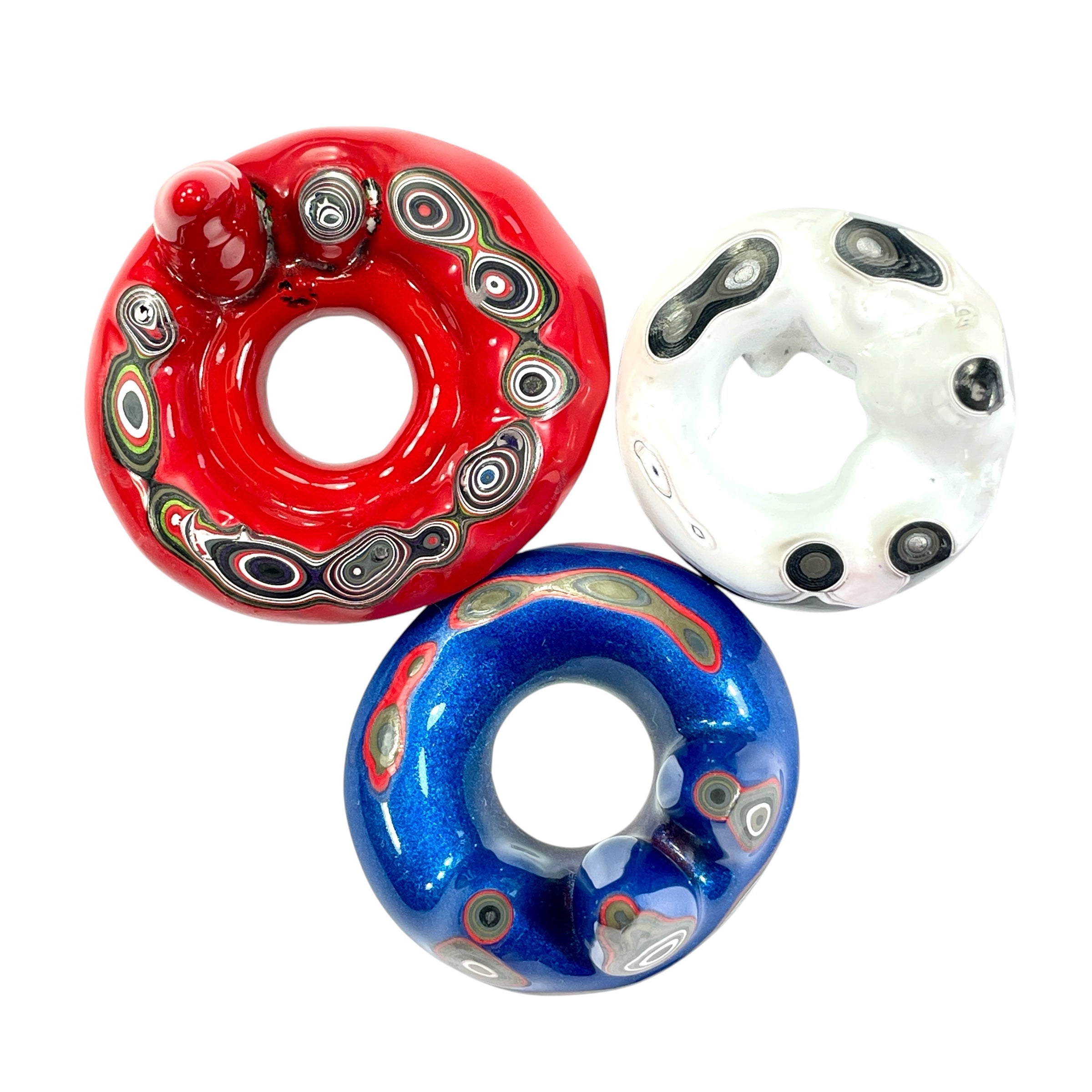 DVH Red White & Blue Fordite Stalactite Donut Bead Pendant Trio 42 to 54mm Round 4th of July Semiquincentennial (6770)