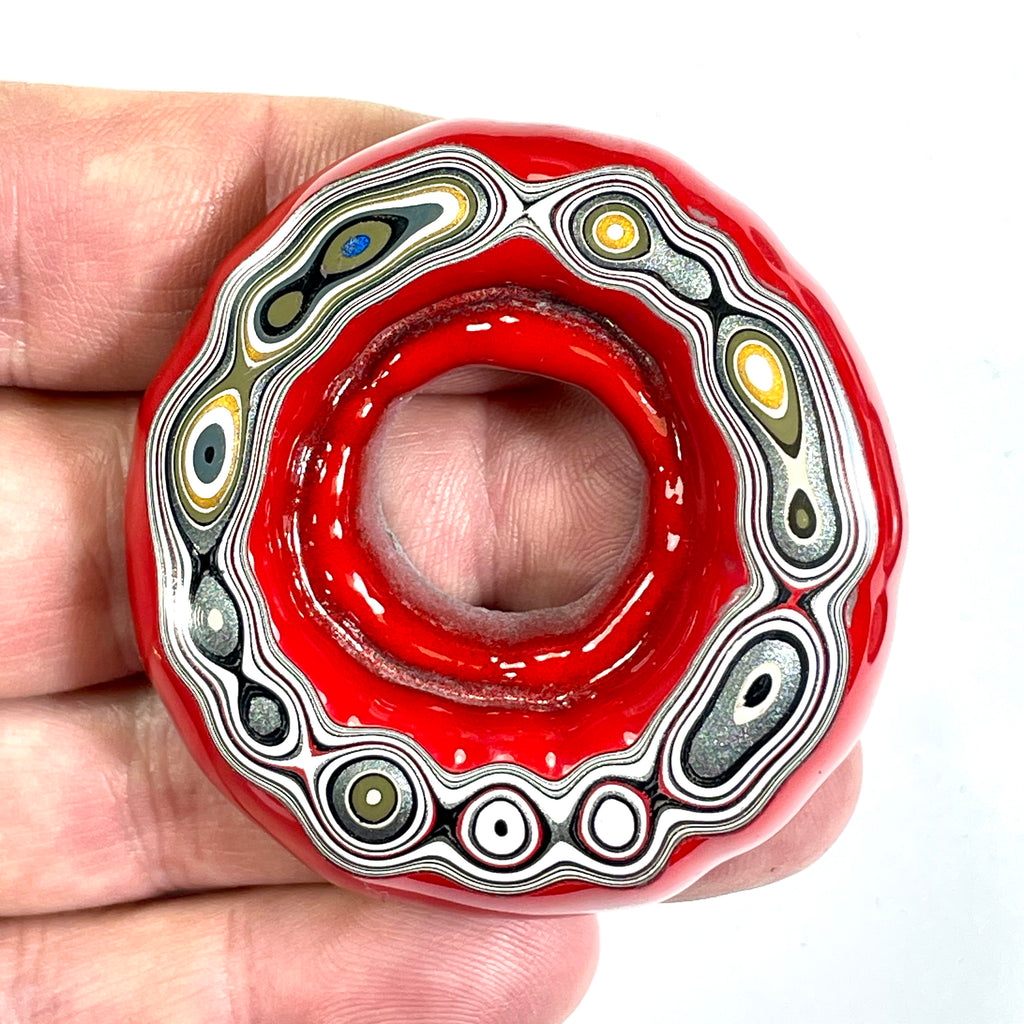DVH Red White & Blue Fordite Donut Buck Hole Bead Pendant Trio 50-55mm Round (6771)