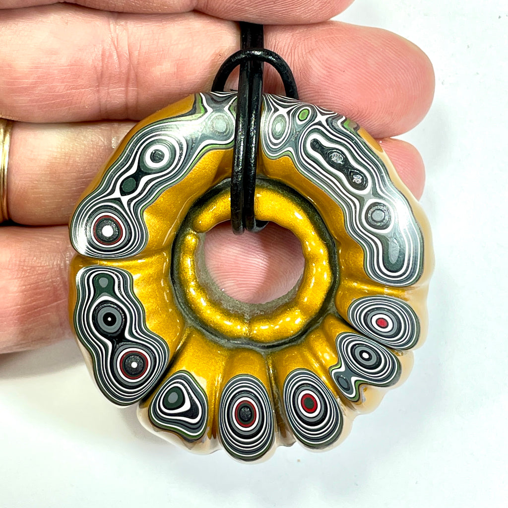 DVH Rare Michigan Jp Goldilocks Fordite Buck Hole Donut Bead Pendant 60mm rd x15 (6775)