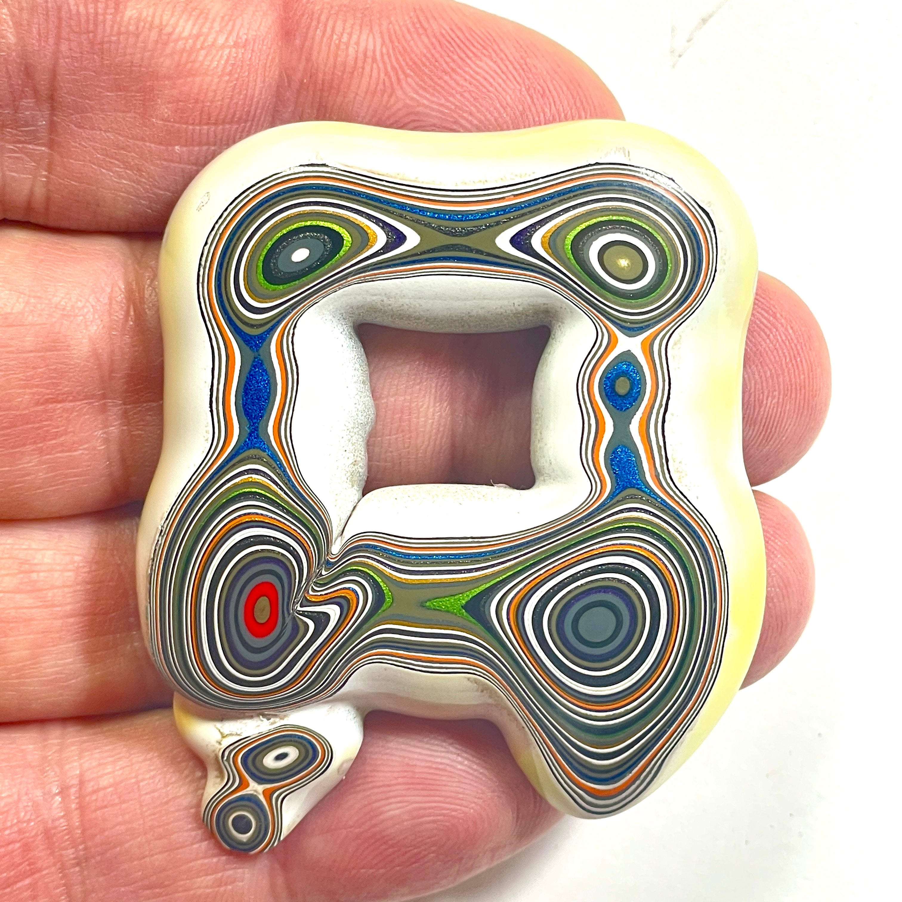 DVH Rare Square Fordite Donut Buck Hole Bead Pendant Michigan Chv Frd Jp (6805)