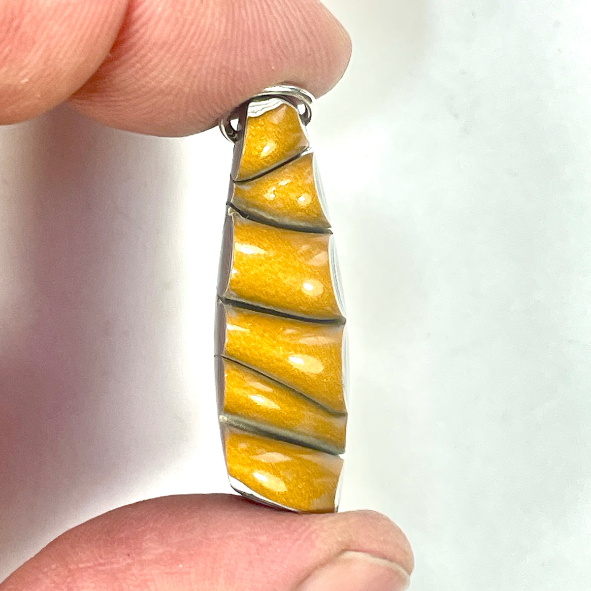 DVH Goldilocks Jp Genuine Fordite Pendant Michigan 34x25x11mm (6871)