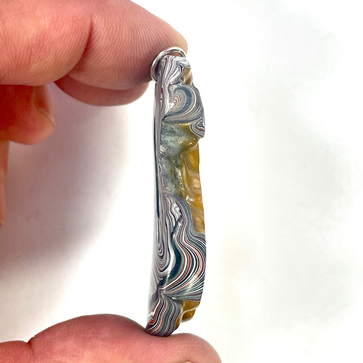 DVH Goldilocks Jp Genuine Fordite Pendant Michigan 53x32x8mm (6872)