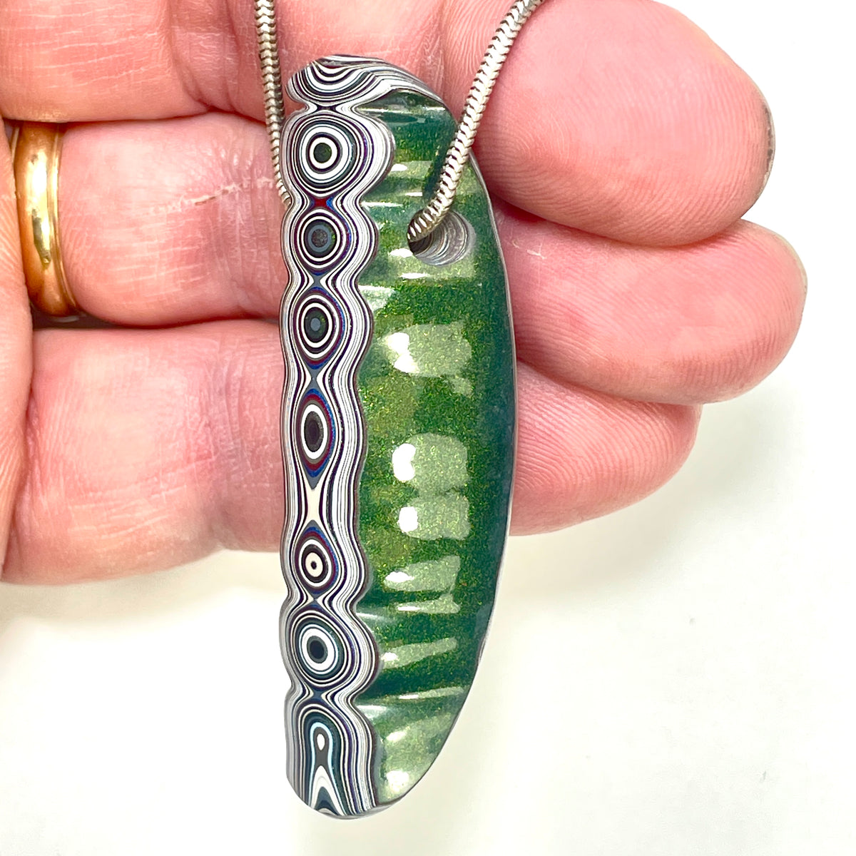 DVH Green Michigan Fordite Bead Pendant Chv Frd Jp 60x19x15mm (6903)