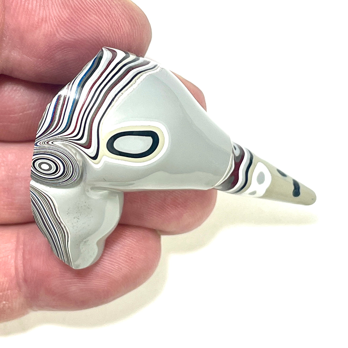 DVH Genuine Fordite Grey Bird Head Specimen Michigan 61x38x20mm (6908)