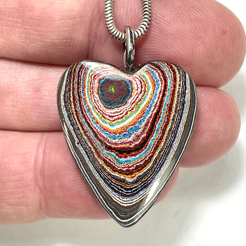 DVH Corvette Fordite Heart Pendant Recycled Car Paint Sterling Bail 35x25x5mm (6043)