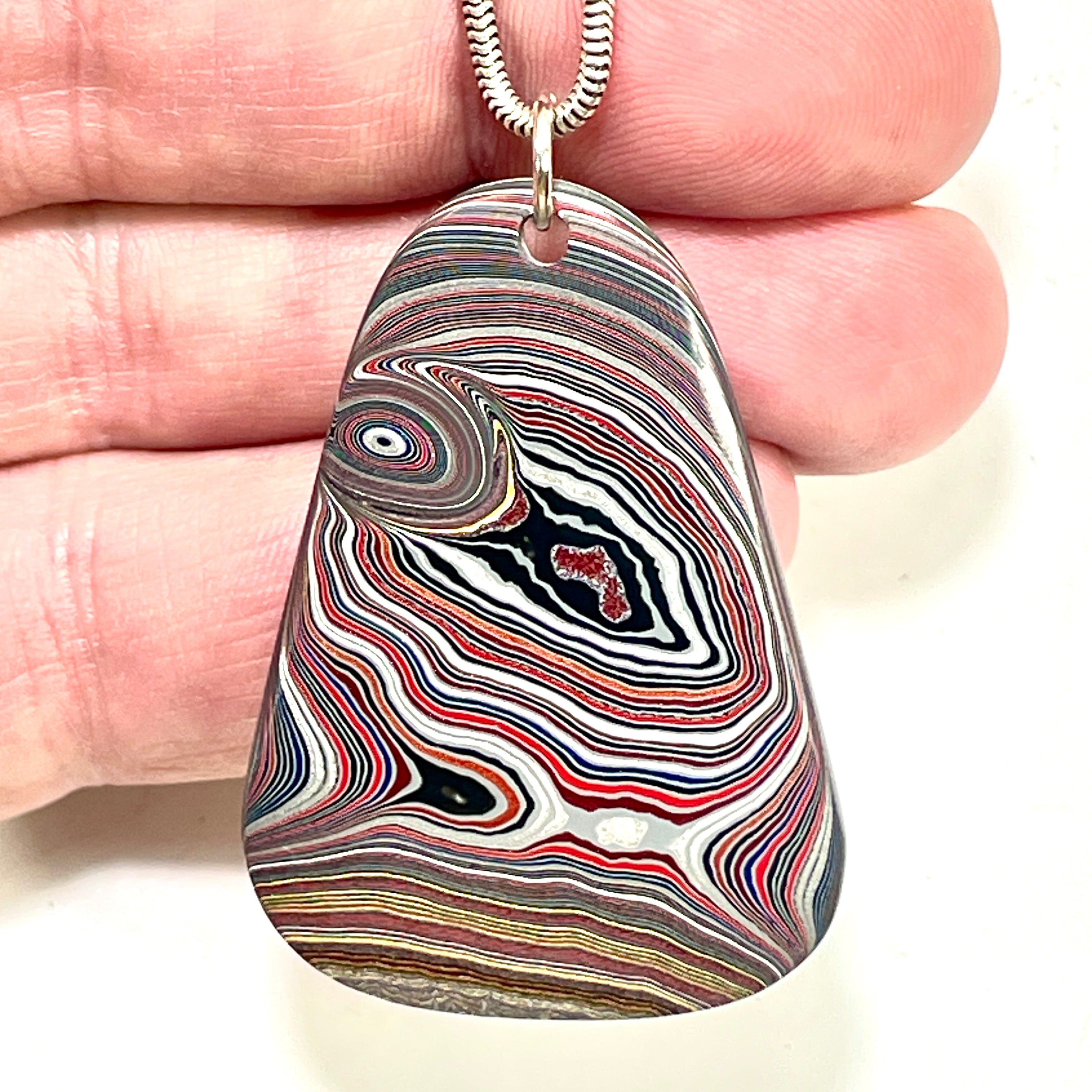 DVH Chatoyant Corvette Fordite Pendant Bowling Green Ass. 46x33x4mm (6375) - DVHdesigns