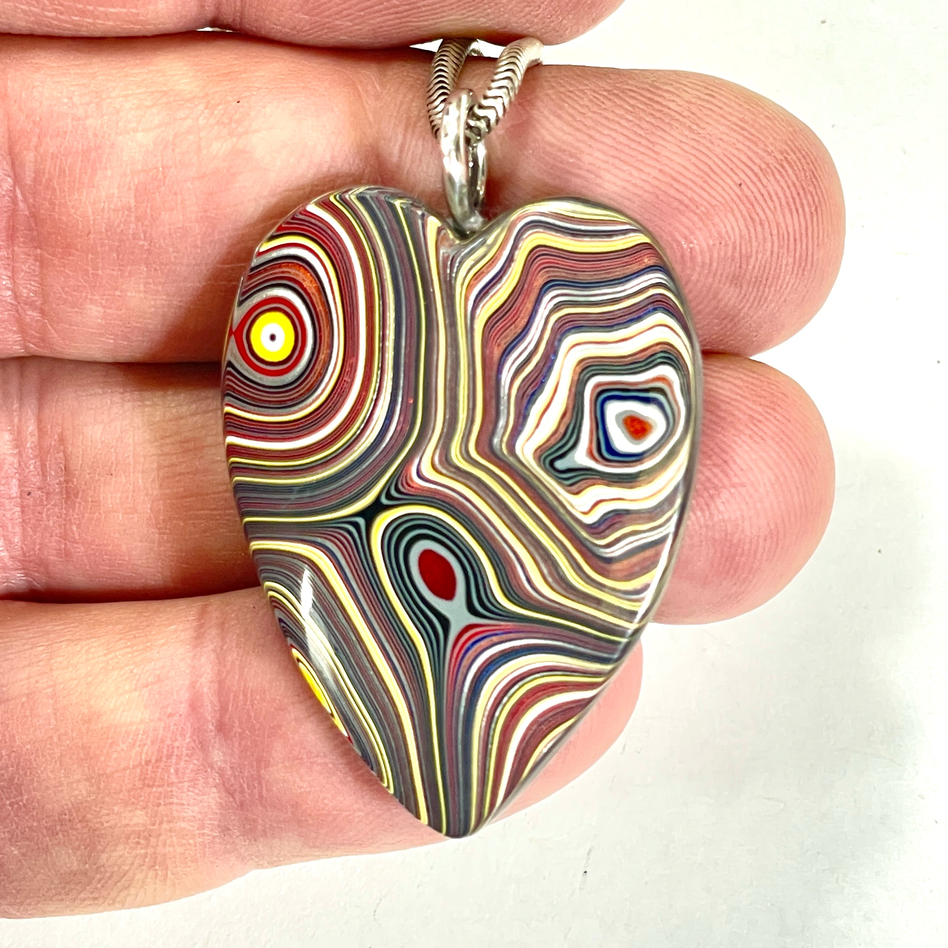 DVH Corvette Fordite Heart Pendant Necklace Bowling Green Ass. 37x29x6mm (6730)