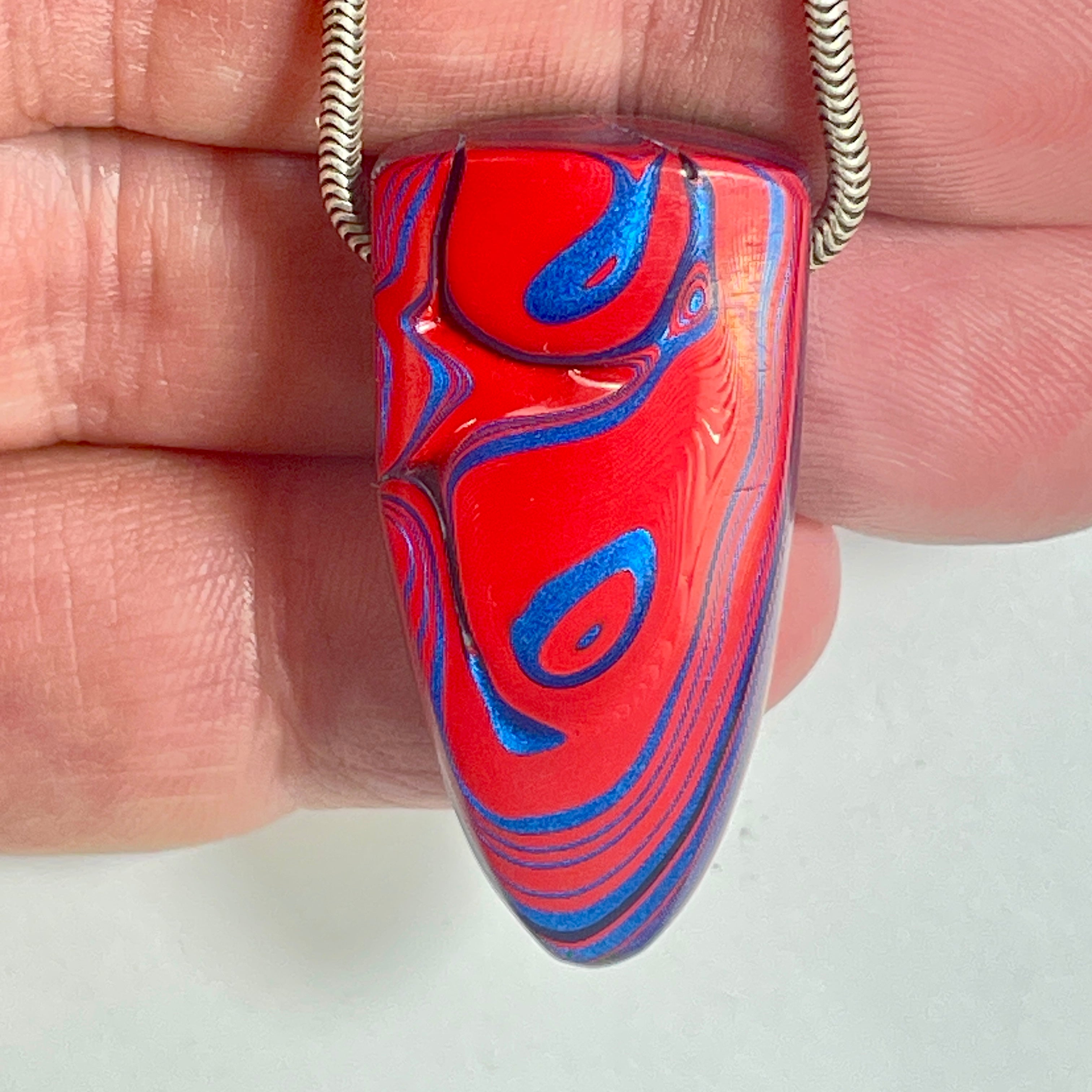 DVH JpGldtr Fordite Shield Bead Pendant Toledo Assembly 36x18x12mm (6589) - DVHdesigns