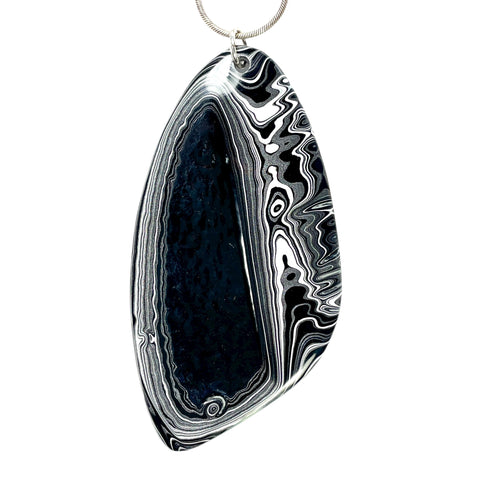 DVH Black Fordite Crown of Silver Sheen Onyx Pendant 97x52x7mm(5955)