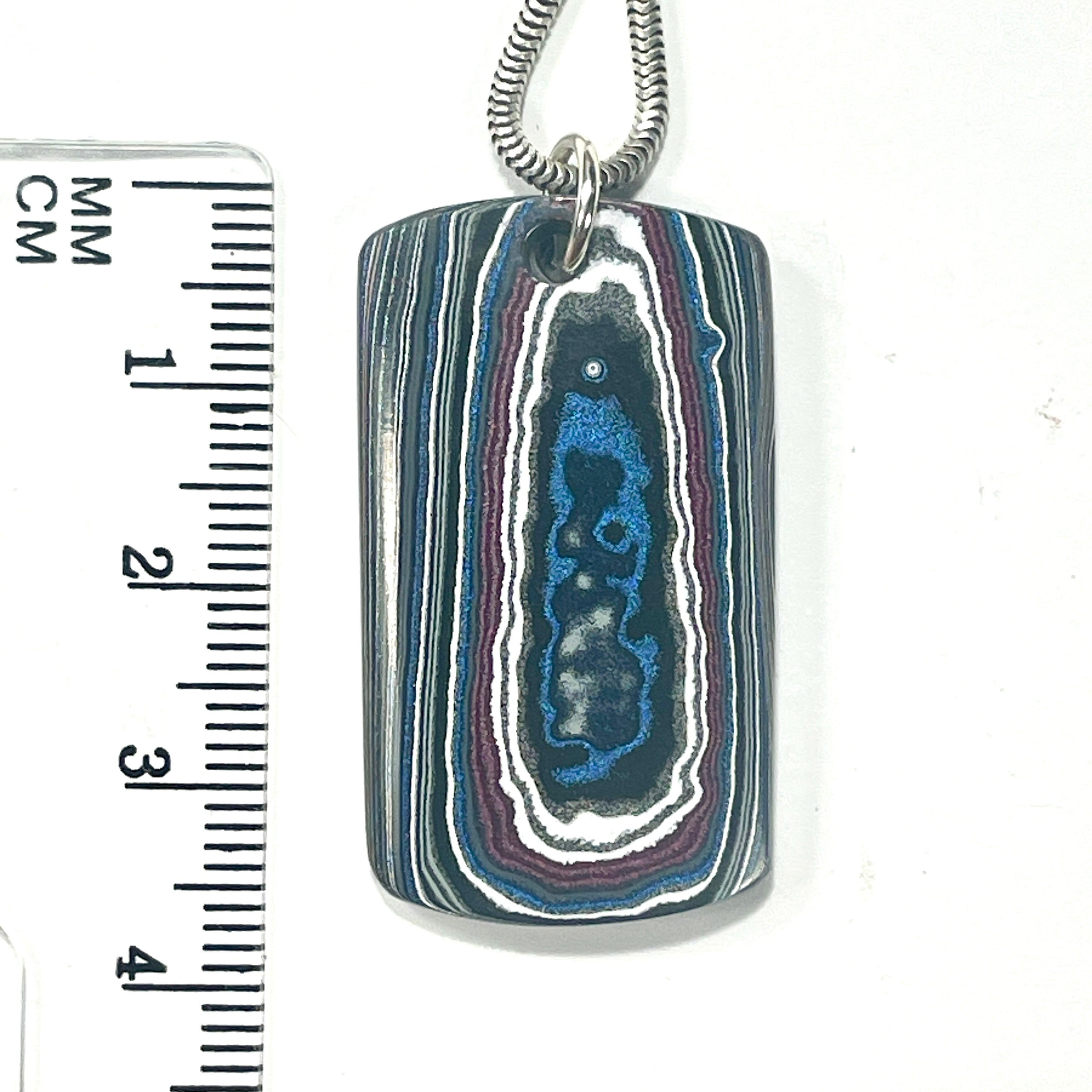 DVH Fordite Pendant Dog Tag Michigan Mustang 36x20x4mm (6399) - DVHdesigns