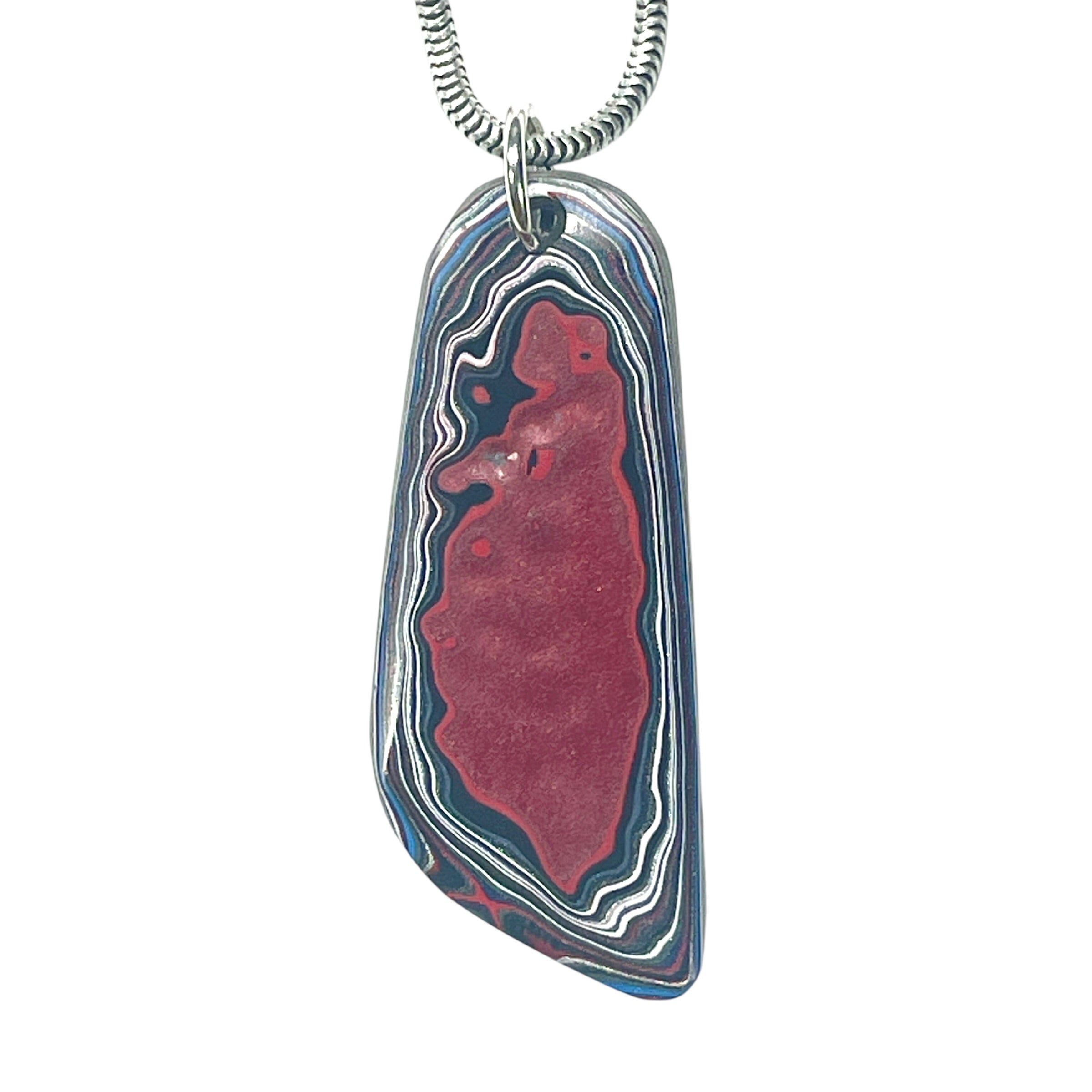 DVH Fordite Pendant Rapid Red Michigan Mustang 40x15x4mm (6404) - DVHdesigns
