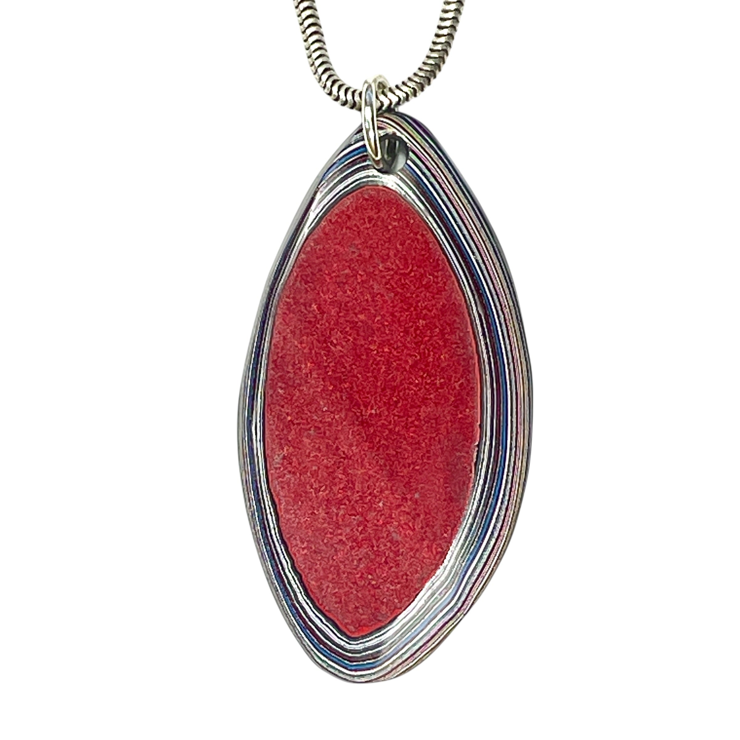 DVH Rapid Red Ford Mstng Fordite Pendant Michigan 43x22x4mm (6785)