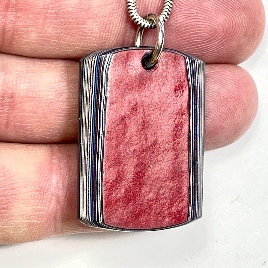 DVH Rapid Red Ford Mstng Fordite Dog Tag Pendant Michigan 34x24x6mm (6786)