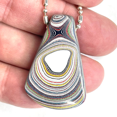 DVH Ford Focus C-MAX Fordite Bead Pendant Michigan Assembly 39x26x8mm (5872)