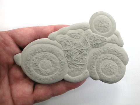 DVH Motorcycle Goddess Fairy Stone Concretion Rock Quebec 116x70x9 mm (5567)