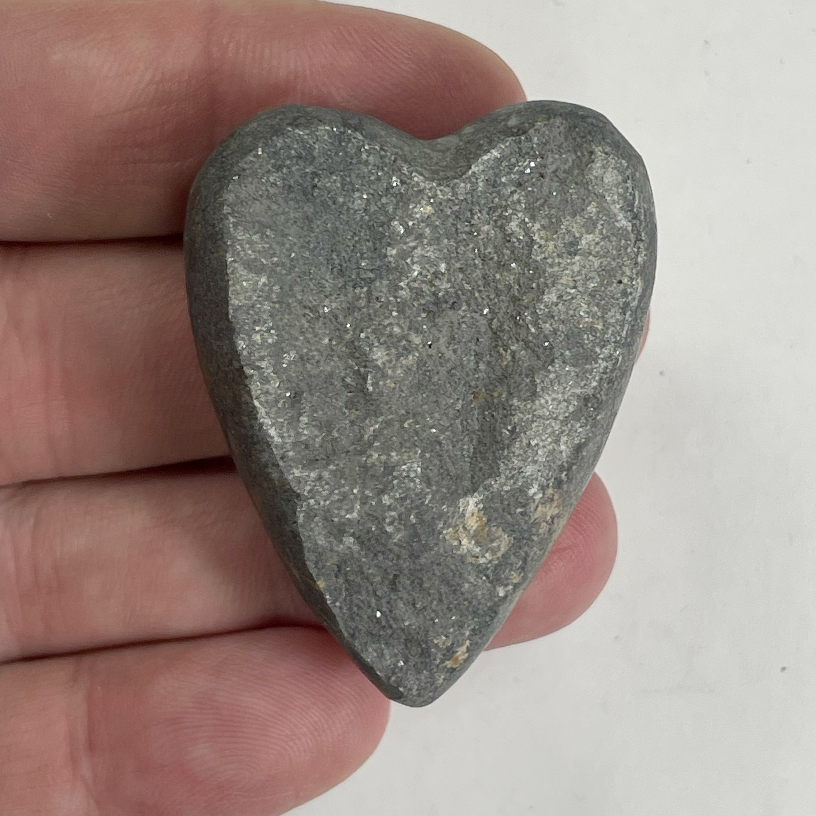 DVH Fluorescent Sphalerite Heart, Horn Silver Mine, Utah, 48x37x17mm  (5841) - DVHdesigns