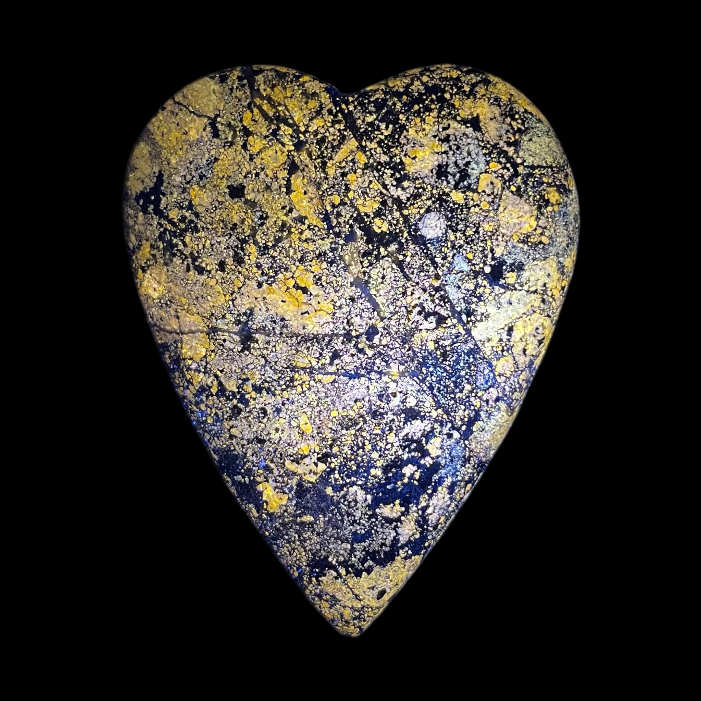 DVH Fluorescent Sphalerite Heart, Horn Silver Mine, Utah,  74x61x19mm (5842) - DVHdesigns