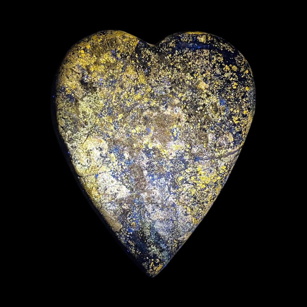 DVH Fluorescent Sphalerite Heart, Horn Silver Mine, Utah,  74x61x19mm (5842) - DVHdesigns