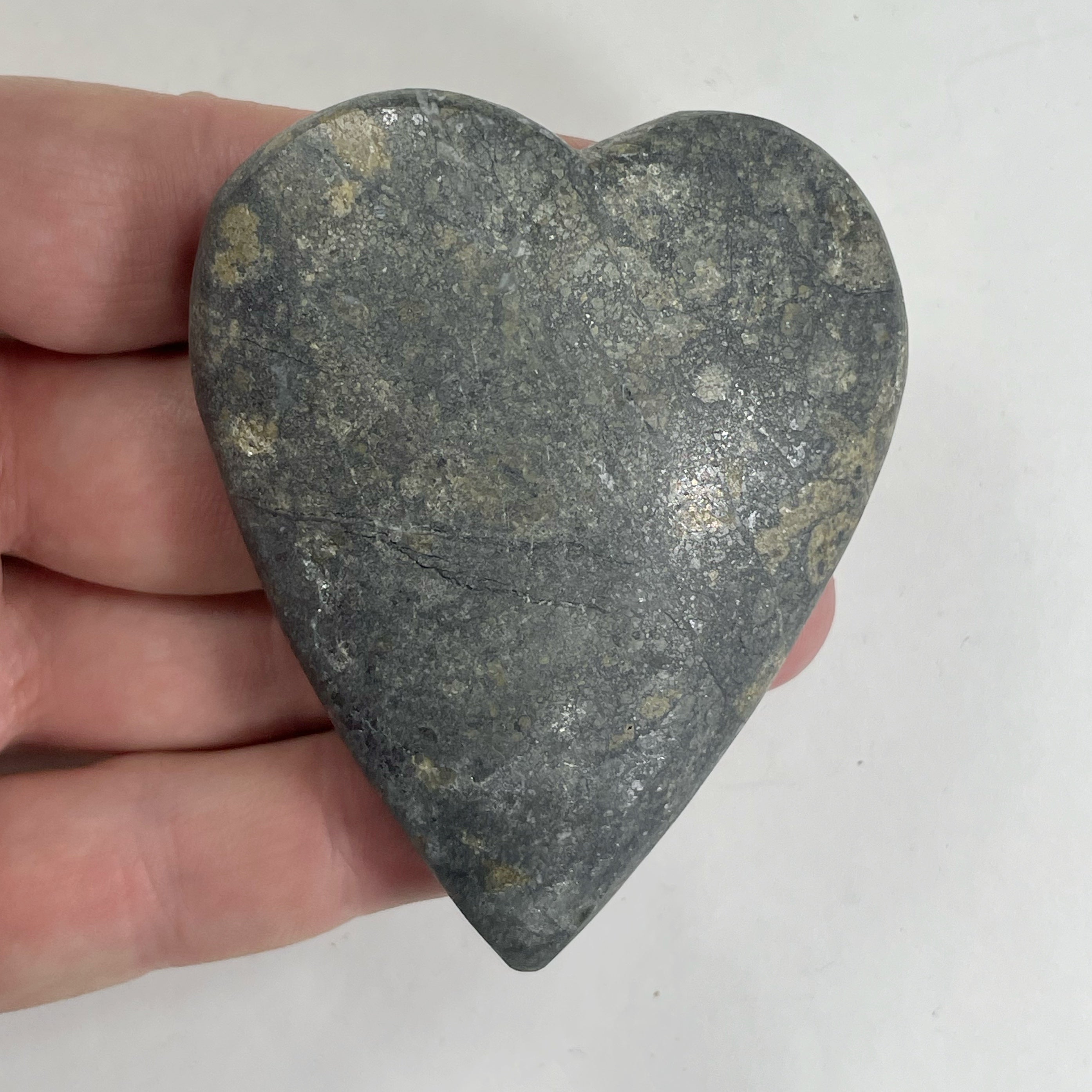DVH Fluorescent Sphalerite Heart, Horn Silver Mine, Utah,  74x61x19mm (5842) - DVHdesigns