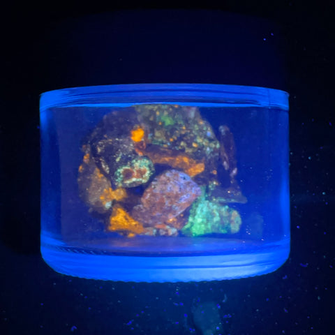 1oz Fluorescent Sphalerite Chips, Horn Silver Mine, Utah, Triboluminescent!  Phosphorescent!