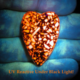 DVH 49ct Bello Opal Heart Bead Synthetic UV Reactive Black Light 35x24x10 (5782)