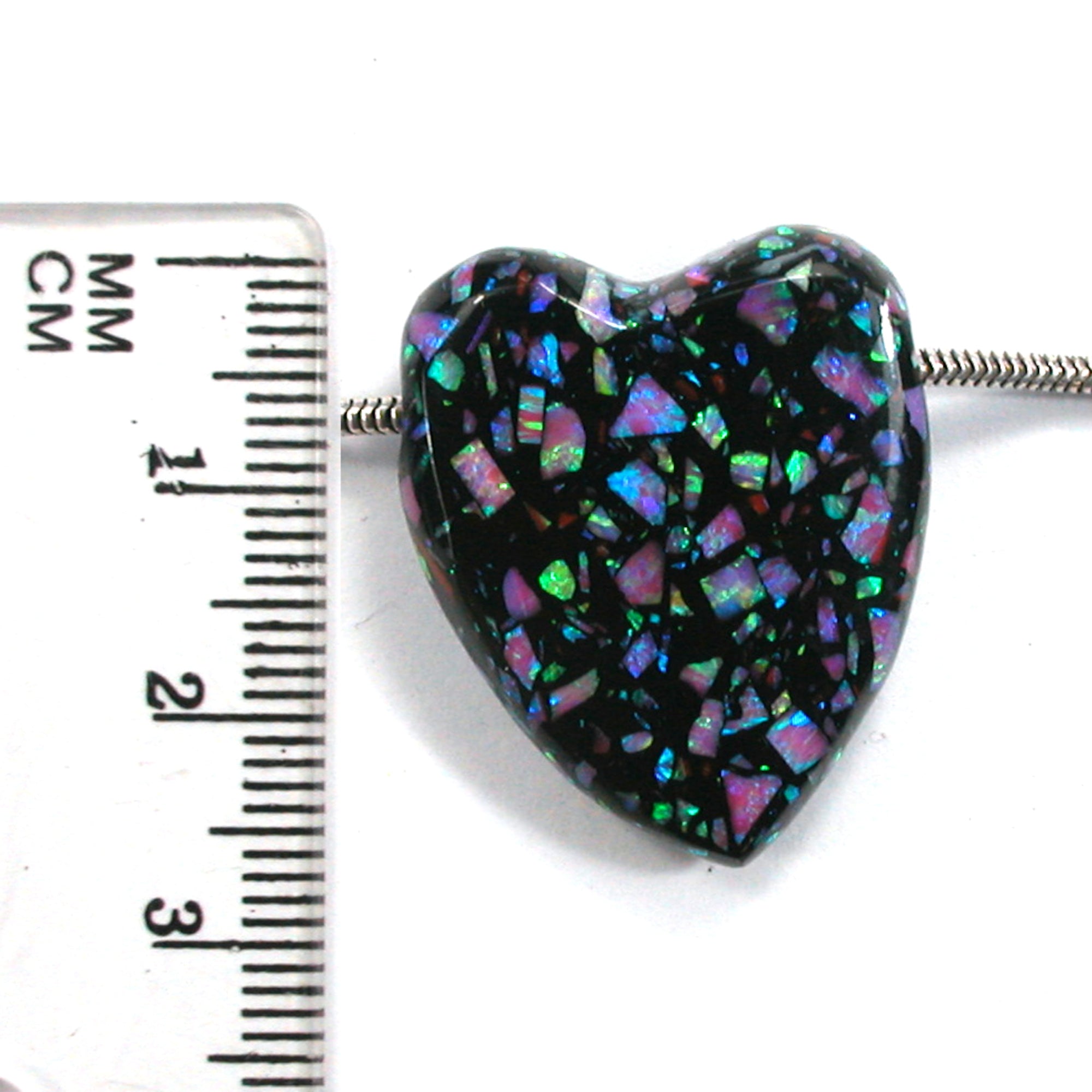 DVH 32ct Bello Opal Heart Bead Synthetic UV Reactive Black Light 27x23x9 (5786) - DVHdesigns