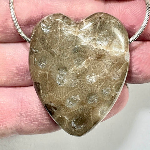 DVH Petoskey Stone Healed Broken Heart Bead Pendant Michigan 44x35x12mm (6209)