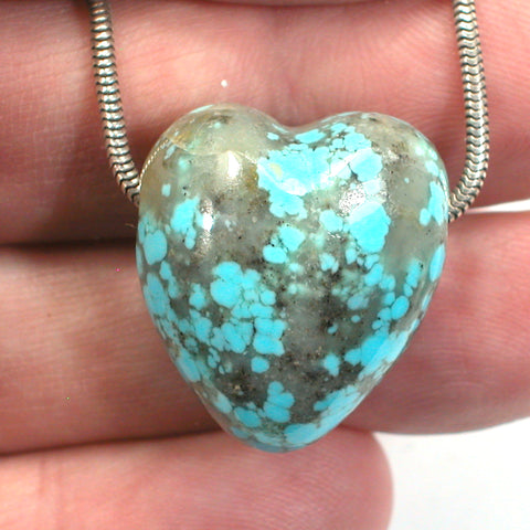 DVH 50ct Kingman Arizona Turquoise Heart Bead Pendant 25x21x17mm (5761)