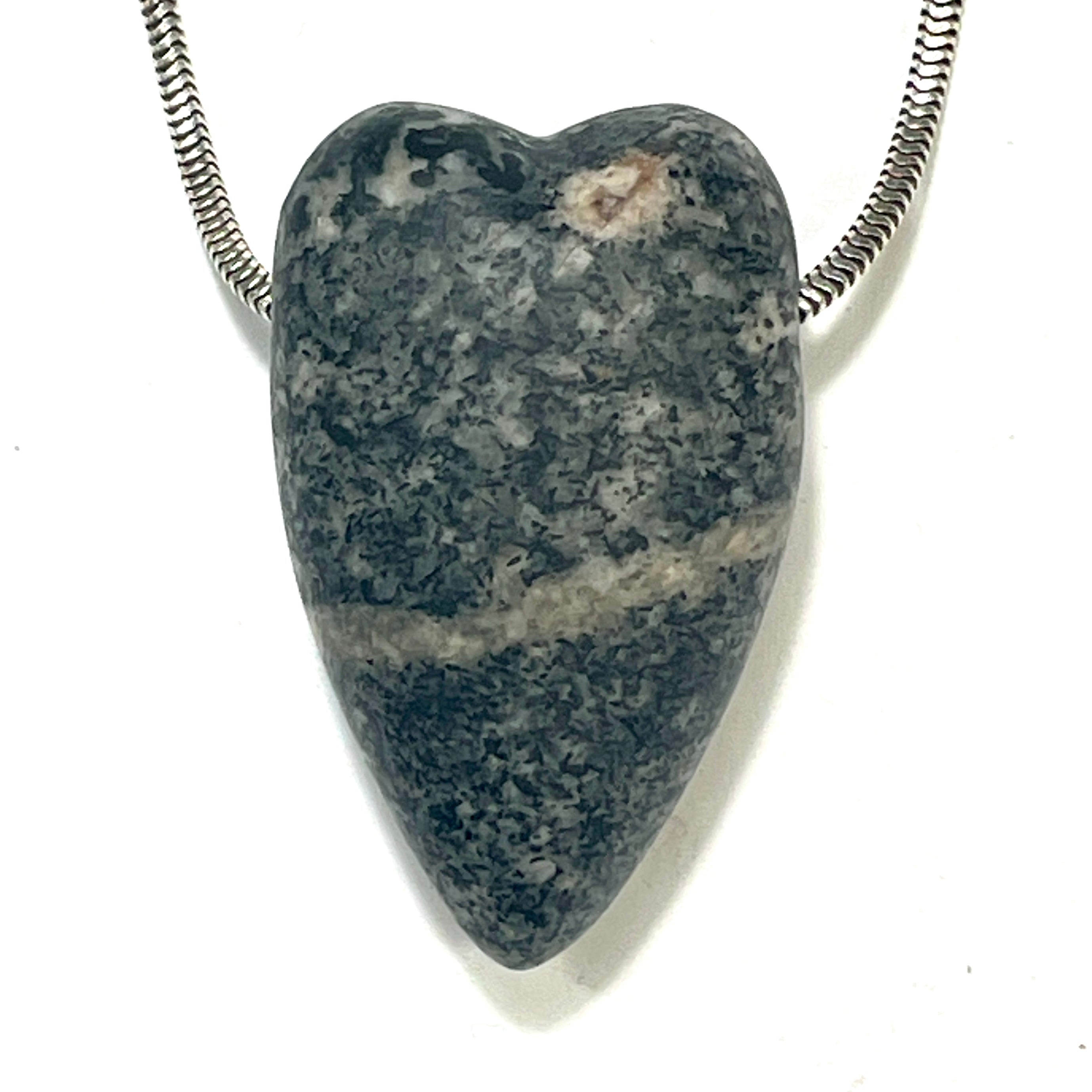 DVH Yooperlite Healed Broken Heart Bead Fluorescent Sodalite in Syenite Michigan 36x22x15mm (6197)