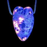 DVH Yooperlite Heart Bead Fluorescent Sodalite in Syenite Michigan (6200)
