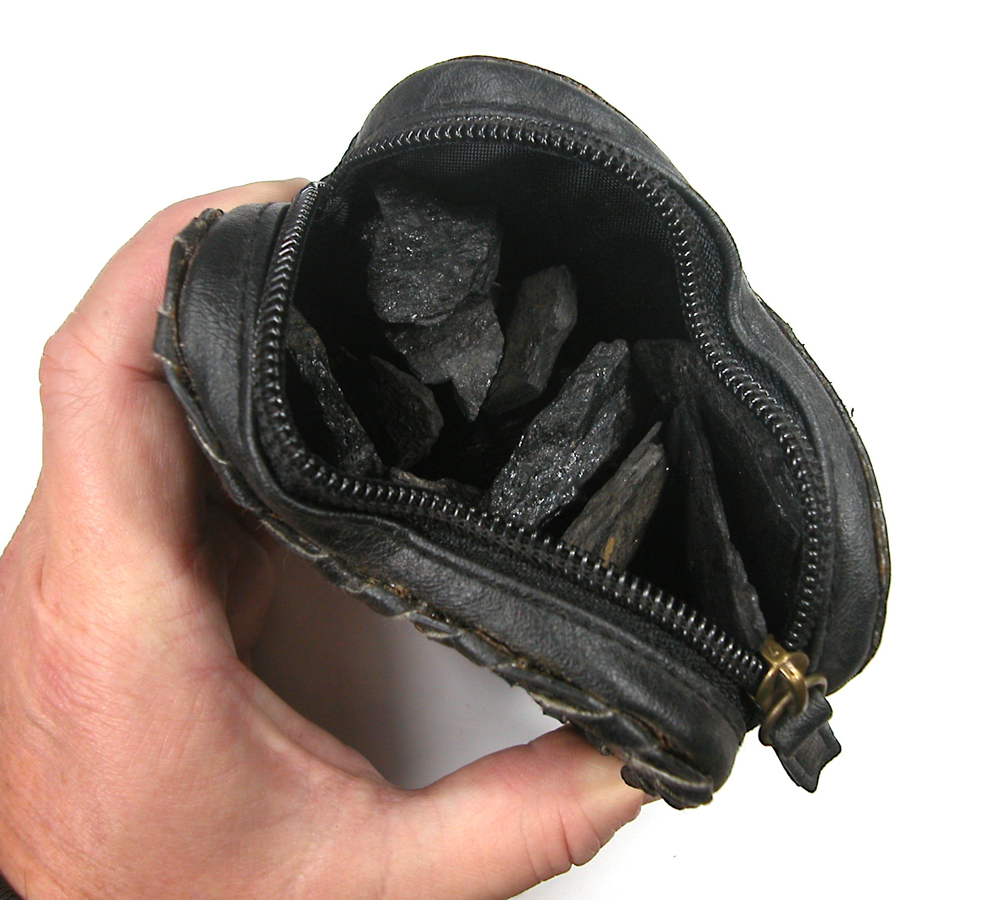 DVH 4oz Bituminous Coal in a Black Heart Faux Leather Zippered Bag Carbon Crystals - DVHdesigns